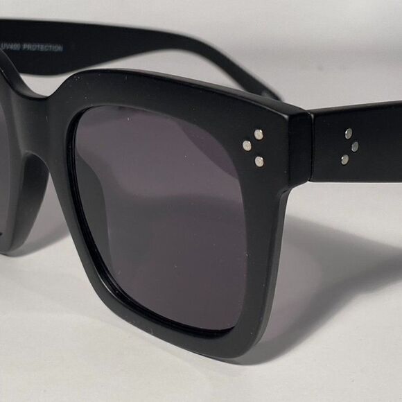 0630 Matt Black Oversized Square Sunglasses UV400 New main image 5